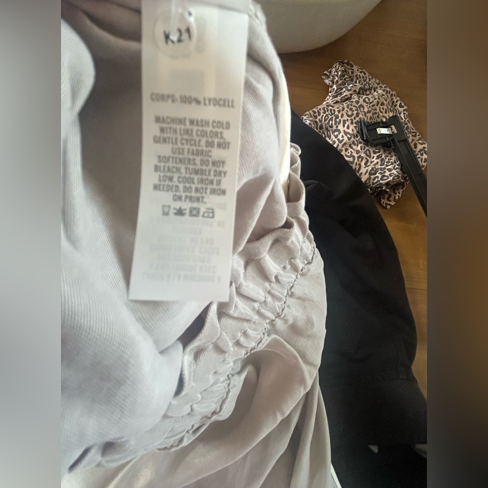 NWT Offline by Aerie Taupe Elastic Waist Casual Pants with Side Stripe - Picture 8 of 8